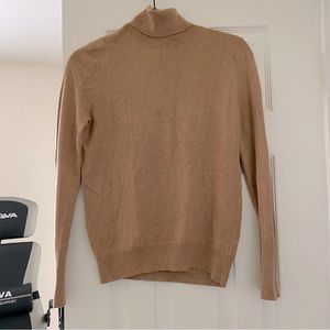 Zara knit turtleneck. Medium. Camel color.